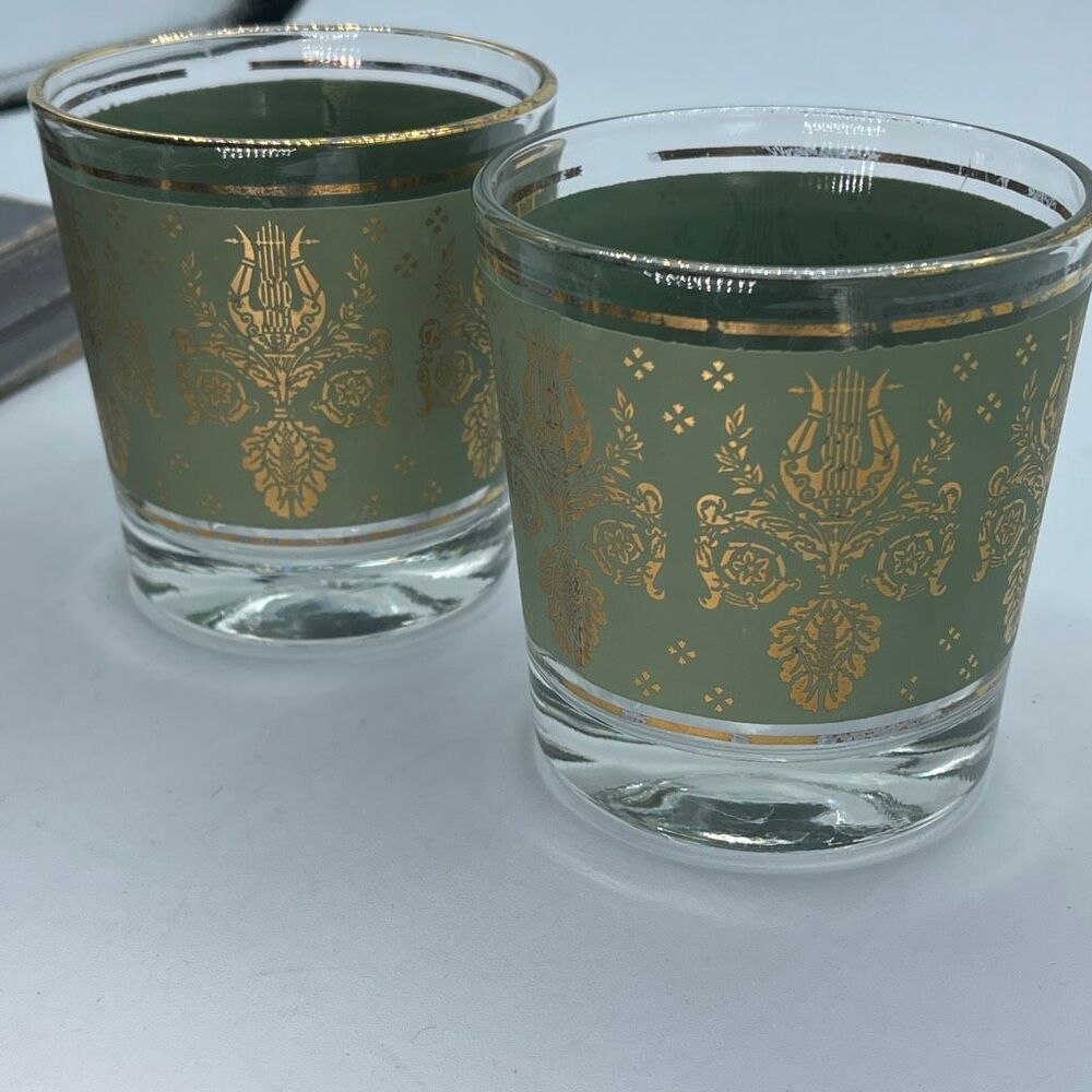 1950’s Jeannette Glass Co. Laurel & Lyre 1950’s cocktail glasses